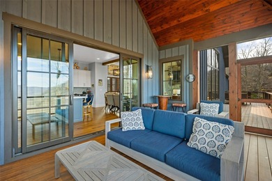 Sitting at just over 3,500 feet in elevation, 1839 Grandview - photo 19