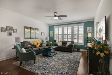 Beautifully appointed and impeccably maintained, this stunning - photo 10