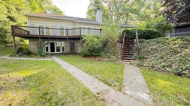 WATERFRONT RETREAT ON ALL SPORTS NORTH LAKE...Experience the - photo 4