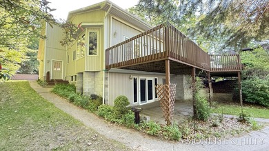 WATERFRONT RETREAT ON ALL SPORTS NORTH LAKE...Experience the - photo 5