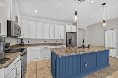 Discover the perfect blend of luxury, privacy, and - photo 17