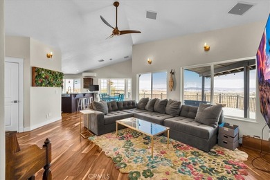 Welcome to the pinnacle of desert living - a custom-designed - photo 19