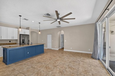 Discover the perfect blend of luxury, privacy, and - photo 19
