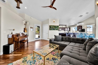 Welcome to the pinnacle of desert living - a custom-designed - photo 20