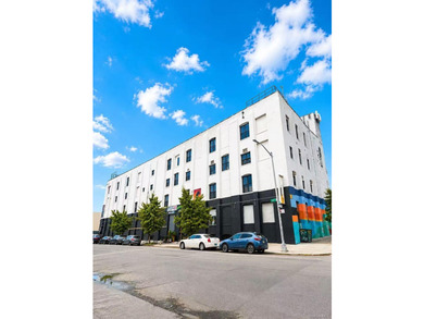 Rare opportunity to acquire a well-located multi-story - photo 2