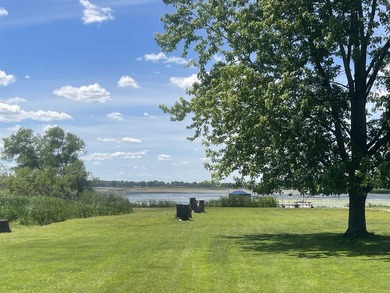 Can you say *Lake Life*? This rare Lake Puckaway property - photo 4