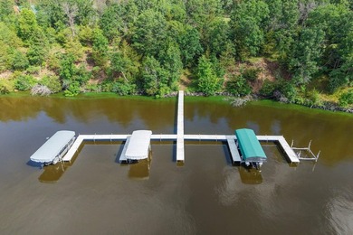 Enjoy spectacular Lake Petenwell views from this private and - photo 6