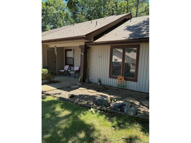 Lake Segovia Townhome/Townhouse For Sale in Hot Springs Village Arkansas