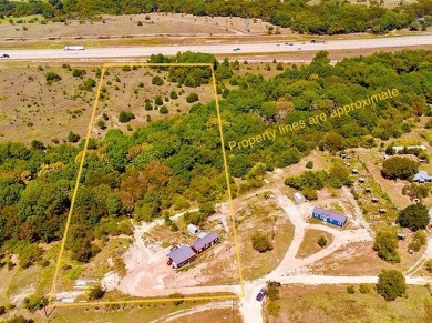 (private lake, pond, creek) Home For Sale in Hillsboro Texas