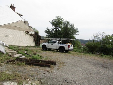 Great opportunity in East Allegheny!! Perfect investment - photo 3