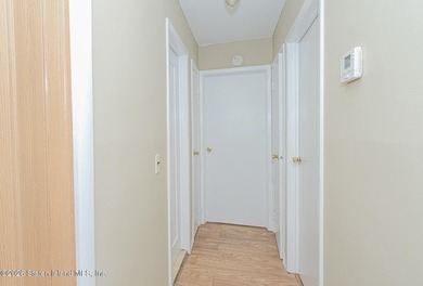Welcome to this well-maintained 2-bedroom ground level condo - photo 12
