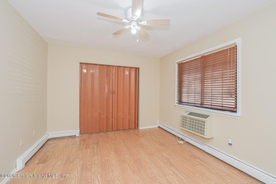 Welcome to this well-maintained 2-bedroom ground level condo - photo 14