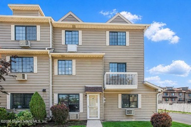 Welcome to this well-maintained 2-bedroom ground level condo - photo 23