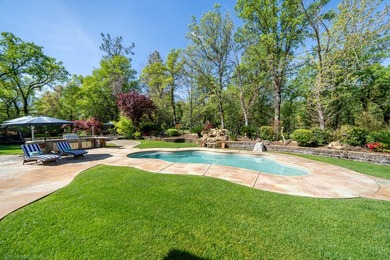 Redding's most sought after Golf Course Gated Community. Custom - photo 24