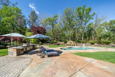 Redding's most sought after Golf Course Gated Community. Custom - photo 30