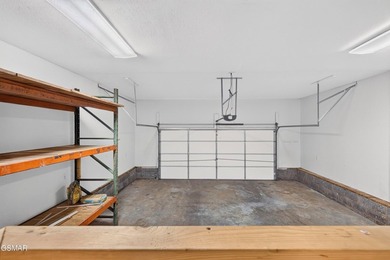 Nestled on a full acre in the desirable Indian Shores community - photo 38