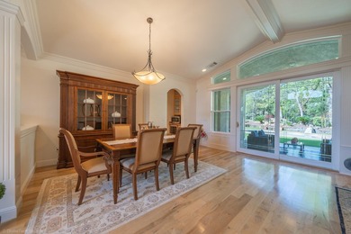 Redding's most sought after Golf Course Gated Community. Custom - photo 38