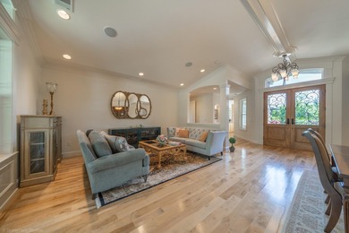 Redding's most sought after Golf Course Gated Community. Custom - photo 39