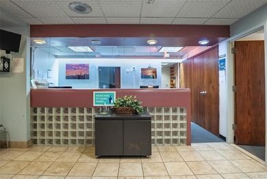 The ideal location for your business to thrive! Situated in one - photo 3