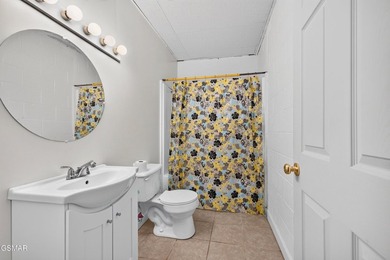 Nestled on a full acre in the desirable Indian Shores community - photo 45
