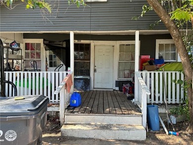 Lake Waco Townhome/Townhouse For Sale in Waco Texas