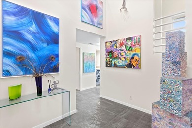 This one of a kind spacious/unique/contemporary designed - photo 9