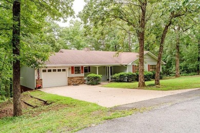 Discover your peaceful Ozark retreat 114 Edgemere Loop in - photo 10