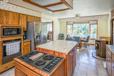 Two homes on over 7 riverfront acres! The 1983 home is 3 bedroom - photo 11