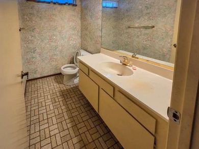 Rare value-add opportunity in coveted Willow Glen! Investors - photo 12