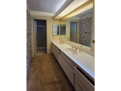 Rare value-add opportunity in coveted Willow Glen! Investors - photo 16