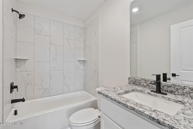 AVAILABLE NOW! Please ask about our builder incentives! The - photo 22