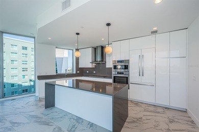 Welcome to Reflection St. Pete, where luxury living meets - photo 23