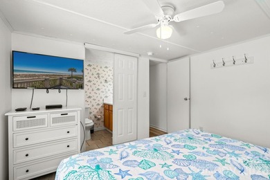 X-LARGE DOUBLE CORNER LOT WITH CAROLINA ROOM, GARAGE, CARPORT - photo 26