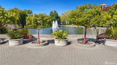Welcome to this beautifully updated 2 bed/1 bath townhouse-style - photo 28