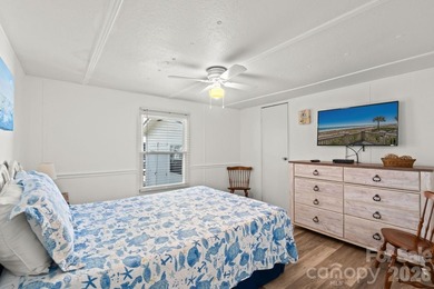 X-LARGE DOUBLE CORNER LOT WITH CAROLINA ROOM, GARAGE, CARPORT - photo 29