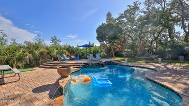 TAKING BACK-UP OFFERS on this Port Orange Saltwater Pool Home IS - photo 3