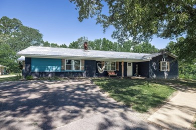 DeGray Lake Home For Sale in Bismarck Arkansas