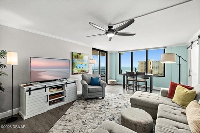 OCEANFRONT OPULENCE IN THE CLOUDS PERCHED MAJESTICALLY ON THE - photo 3