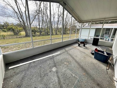 Stunning 3-Bedroom, 2-Bathroom Home with Florida Room in Premier - photo 13