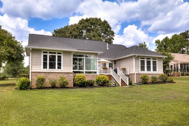 Exceptional custom waterfront home on Lake Marion with gorgeous - photo 18