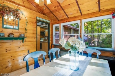 Welcome to this adorable year round ranch-style lake home! Upon - photo 28