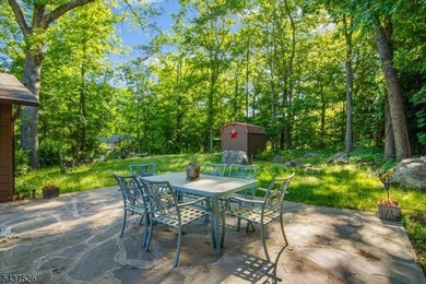 Welcome to this adorable year round ranch-style lake home! Upon - photo 32