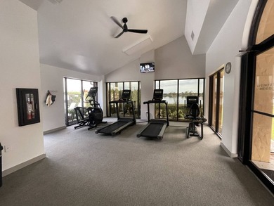 Stunning 3-Bedroom, 2-Bathroom Home with Florida Room in Premier - photo 46