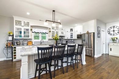 Exceptional custom waterfront home on Lake Marion with gorgeous - photo 46