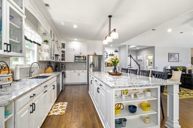 Exceptional custom waterfront home on Lake Marion with gorgeous - photo 49