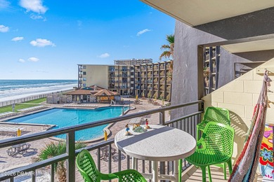 Lovely Direct Oceanfront Condo at Hawaiian Inn. This unit is - photo 3