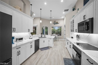 Ideally situated on a quiet double cul-de-sac, this stunning - photo 9