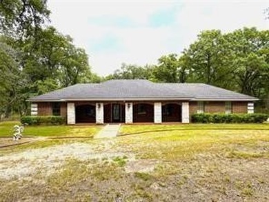 Lake Tawakoni Home For Sale in Quinlan Texas