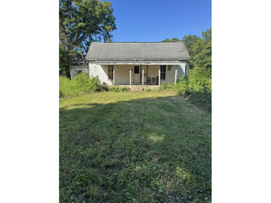 Chickamauga Lake Home Sale Pending in Graysville Tennessee