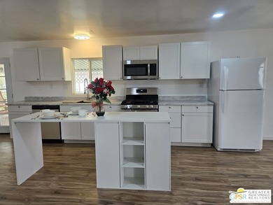 Settled within the very lively golf community of Desert Crest - photo 12